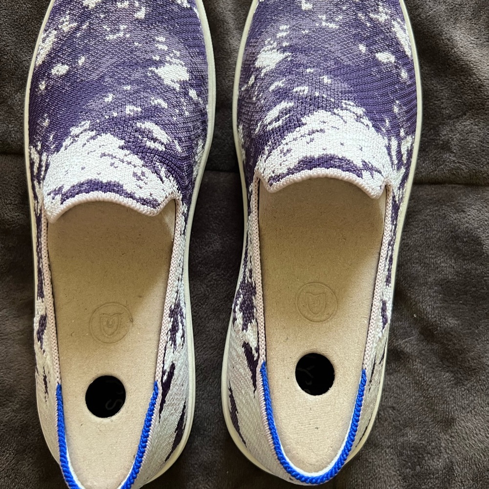 Rothys’s sneakers